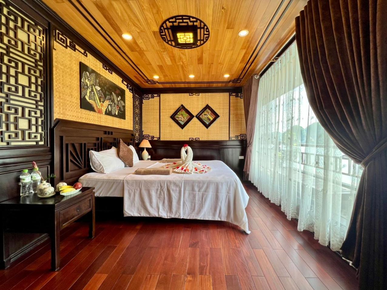 Cozy Boutique Cruise Dong Khe Sau Exterior foto