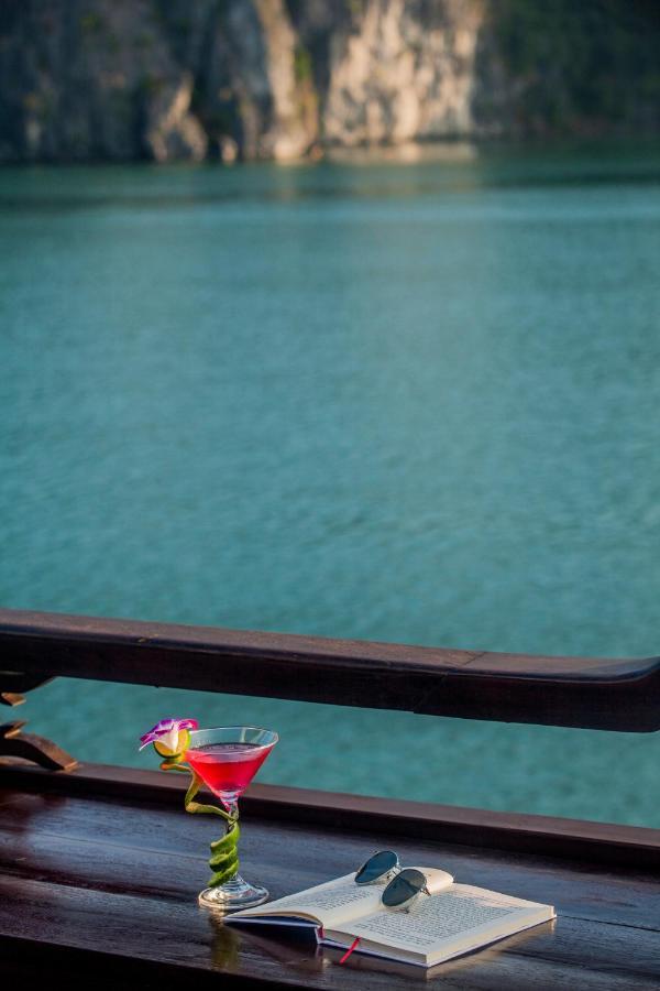 Cozy Boutique Cruise Dong Khe Sau Exterior foto
